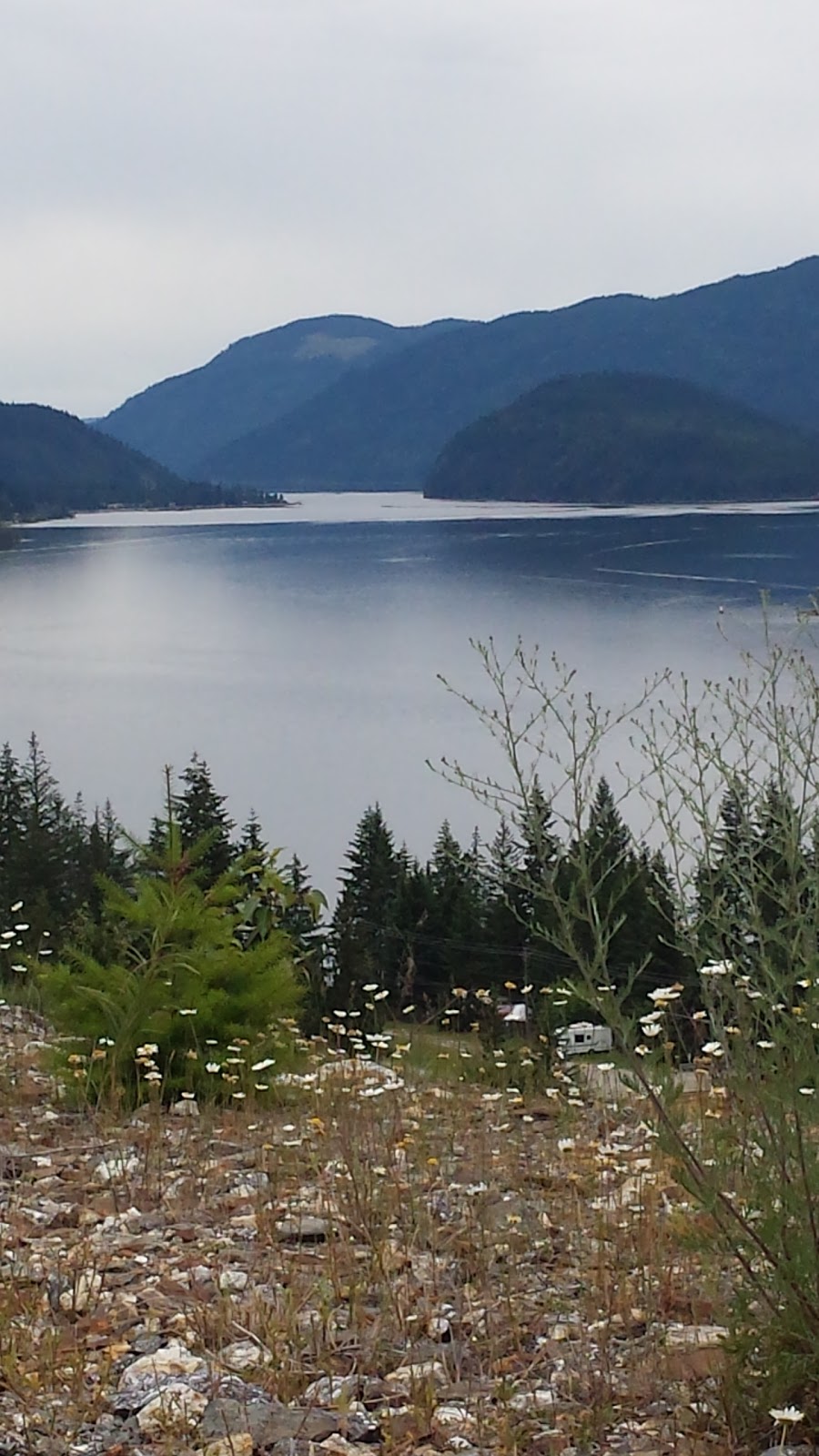 Buena Vista Resort | Vernon-Sicamous Hwy, Sicamous, BC V0E 2V0, Canada | Phone: (250) 836-2518