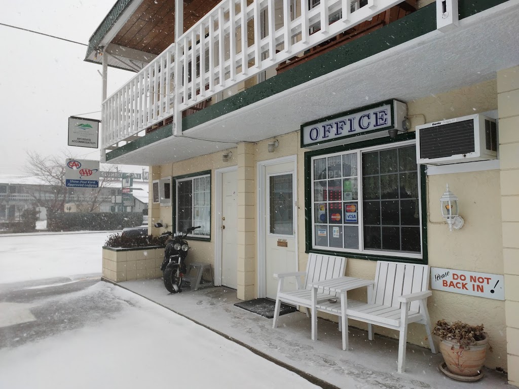 Best Continental Motel | 860 Fraser Ave, Hope, BC V0X 1L0, Canada | Phone: (604) 869-9726
