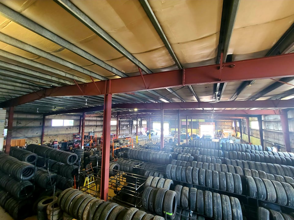 LEntrepôt du pneu de Québec | 1745 Rte de lAéroport, LAncienne-Lorette, QC G2G 2P5, Canada | Phone: (418) 871-8000
