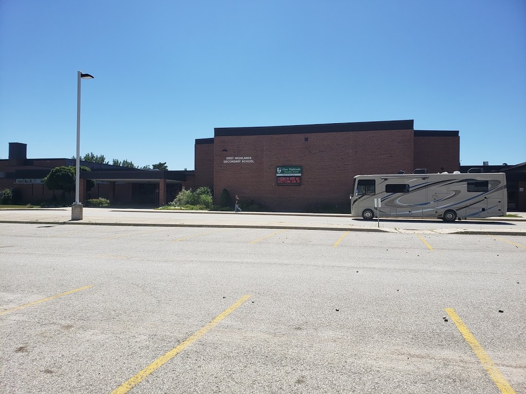 Grey Highlands Secondary School | 100 Toronto Rd, Flesherton, ON N0C 1E0, Canada | Phone: (519) 924-2721