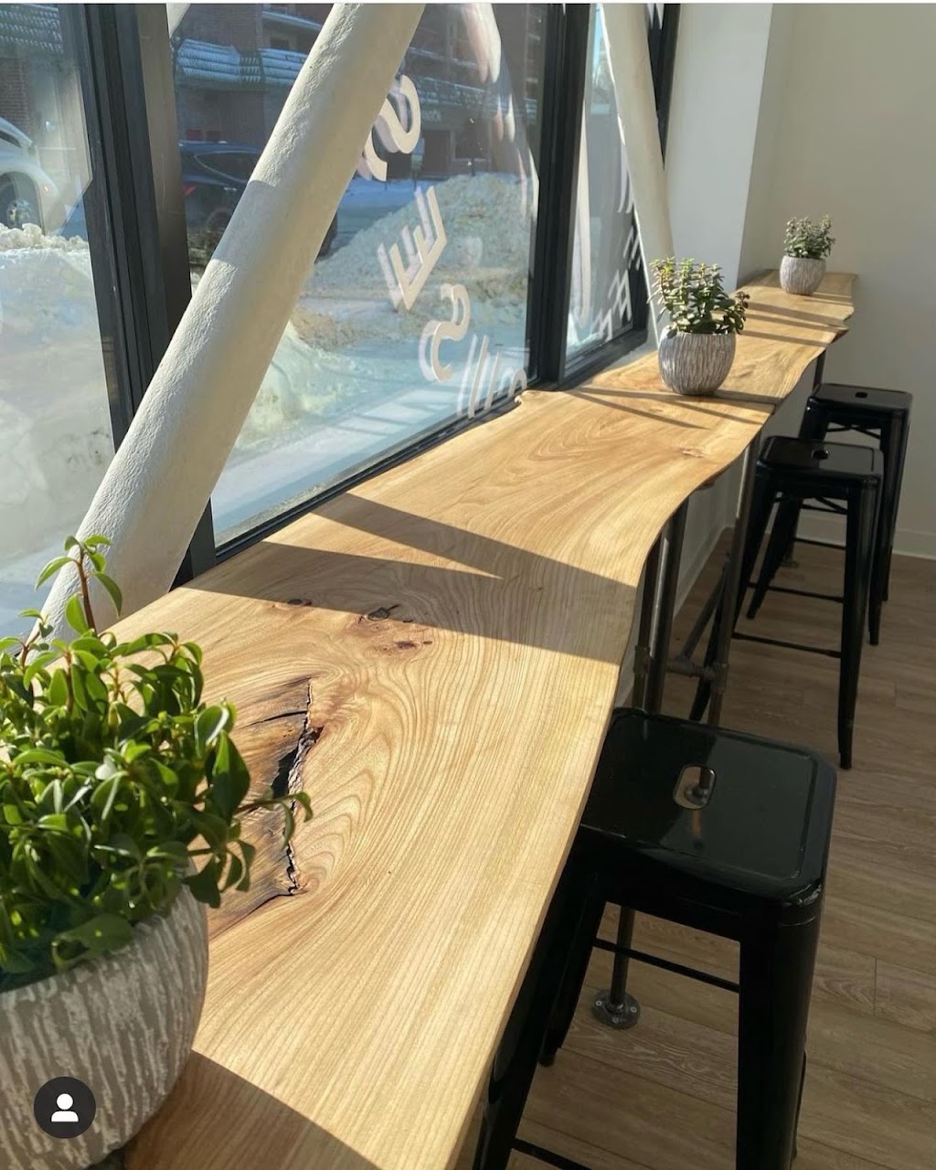 Harrisons Coffee Co | 218 Princess St, Winnipeg, MB R3B 1L4, Canada | Phone: (204) 290-2402