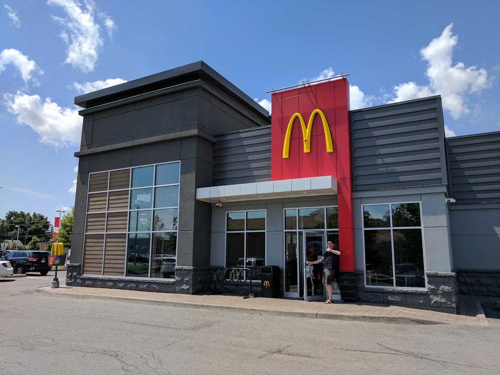 McDonalds | 6161 Thorold Stone Rd, Niagara Falls, ON L2J 1A4, Canada | Phone: (905) 356-8856