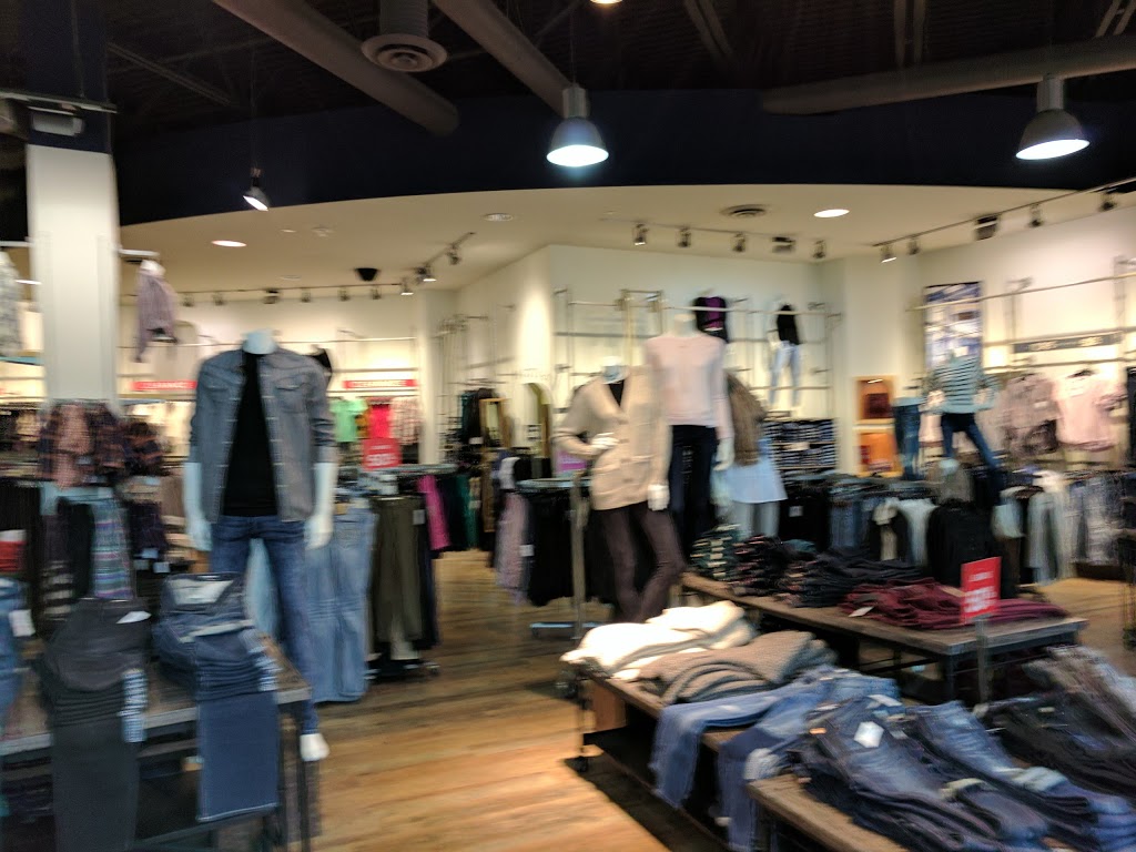 Bootlegger | 3625 Shaganappi Trail NW Unit 23E, Calgary, AB T3A 0E2, Canada | Phone: (403) 286-0794