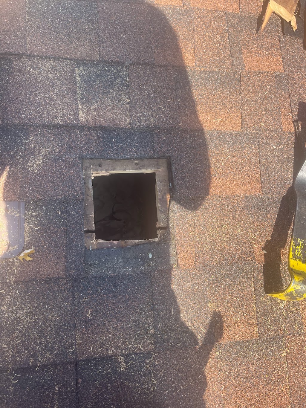 Diamond roof repair & handyman services | 87 Mainard Crescent, Brampton, ON L6R 2T9, Canada | Phone: (647) 859-1181