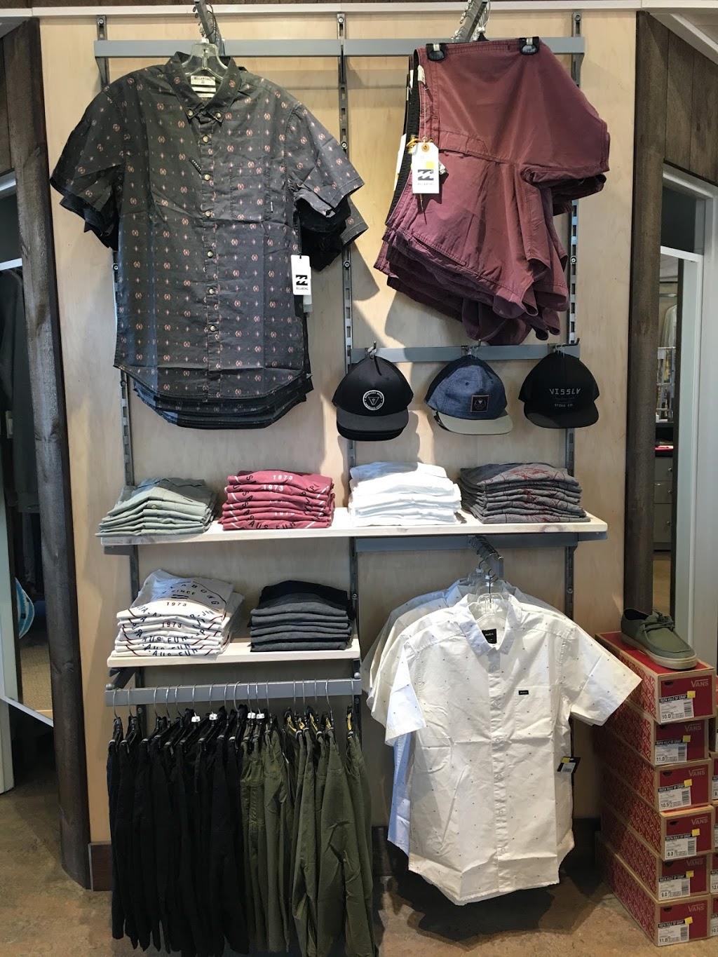 Buckeye Surf | 12 Bolton St, Bobcaygeon, ON K0M 1A0, Canada | Phone: (705) 738-9283