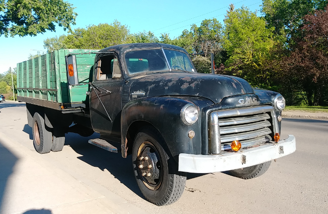 Big Blue Rig Crew | 1155 Iroquois St W, Moose Jaw, SK S6H 5C1, Canada | Phone: (306) 313-6814