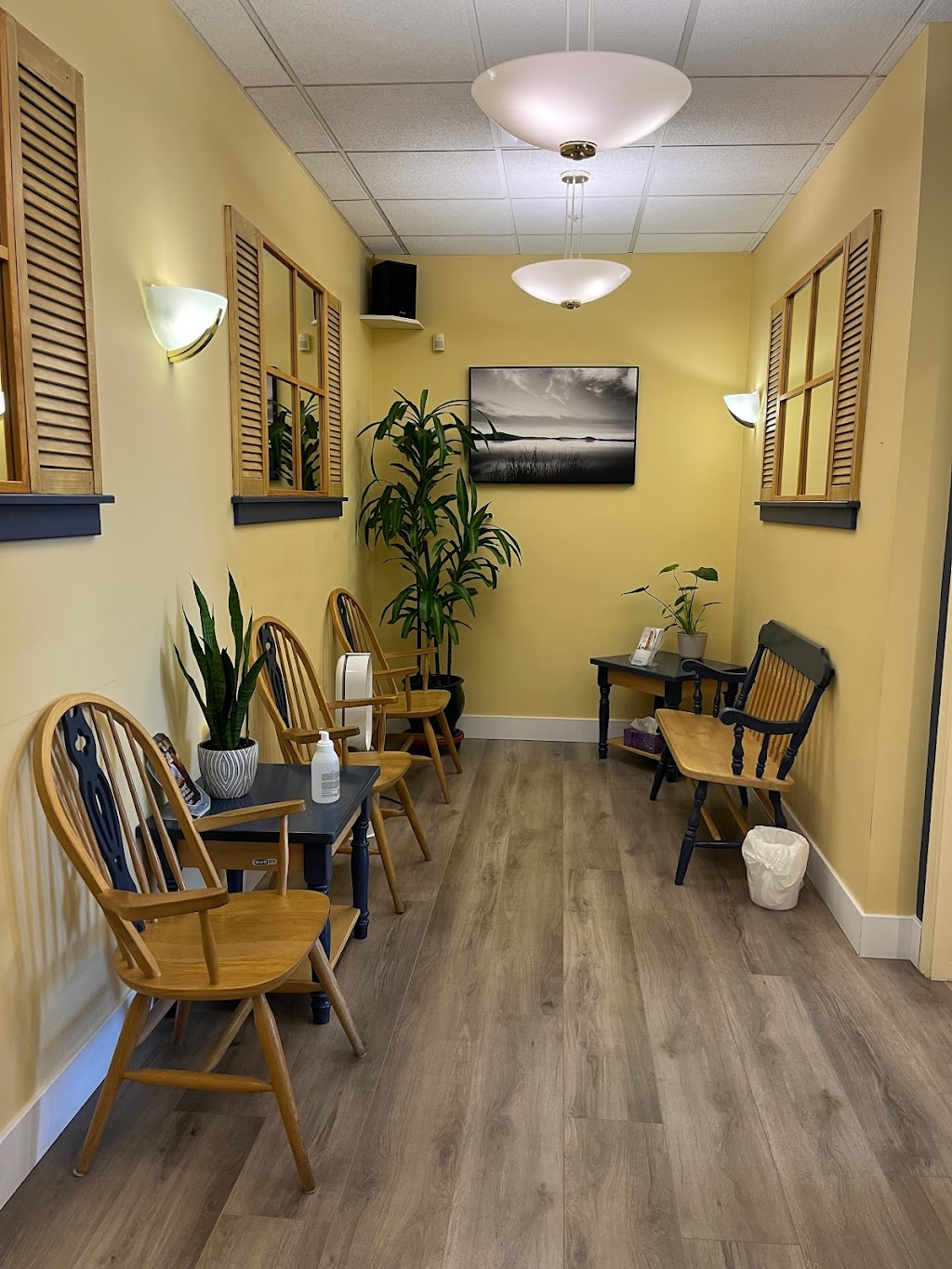 Cloverdale Dental Centre | 17700 BC-10 #204, Cloverdale, BC V3S 1C7, Canada | Phone: (604) 574-3522