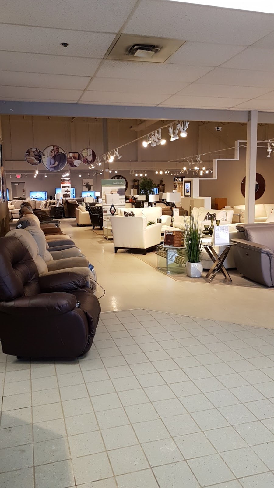 Dufresne Furniture & Appliances | 1156 Alloy Dr, Thunder Bay, ON P7B 6M9, Canada | Phone: (807) 343-2528