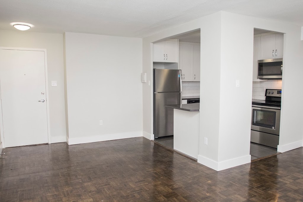 2185 Sheridan Park Drive Apartments | 2185 Sheridan Park Dr, Mississauga, ON L5K 1C7, Canada | Phone: (647) 362-3792