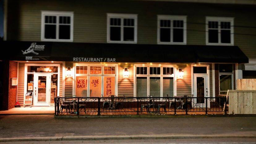 Roof Hound Brewing Co. | 573 Main St, Kingston, NS B0P 1R0, Canada | Phone: (902) 765-0102