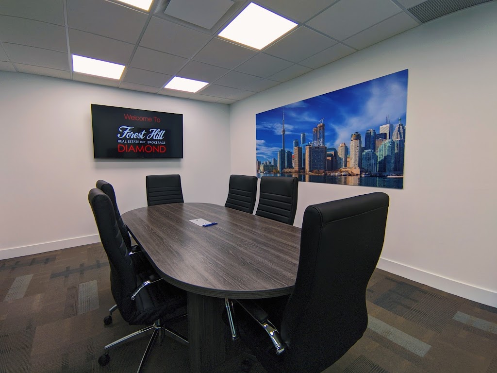 Forest Hill Brokerage Diamond Branch | 1131A Leslie St Suite 201, North York, ON M3C 3L8, Canada | Phone: (416) 366-0888