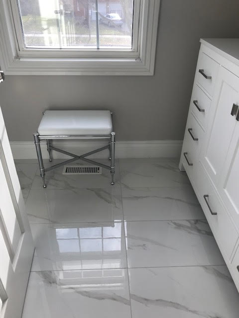 Italtile | 3300 Ridgeway Dr, Mississauga, ON L5L 5Z9, Canada | Phone: (905) 828-4673