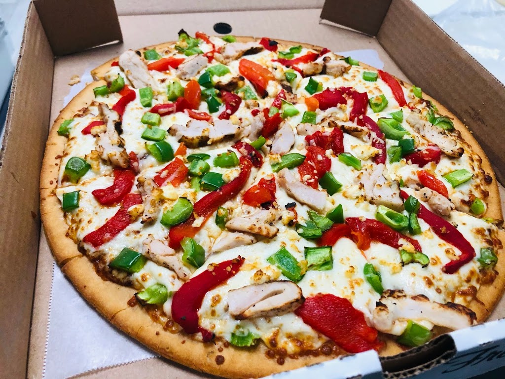Pizza La Villa Breslau | 10 Townsend Dr #14, Breslau, ON N0B 1M0, Canada | Phone: (519) 213-0090