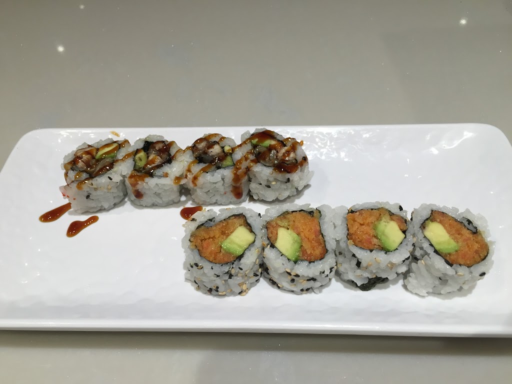 Spoon & Fork | 130 Park Pl Blvd, Barrie, ON L4N 0L1, Canada | Phone: (705) 733-8838