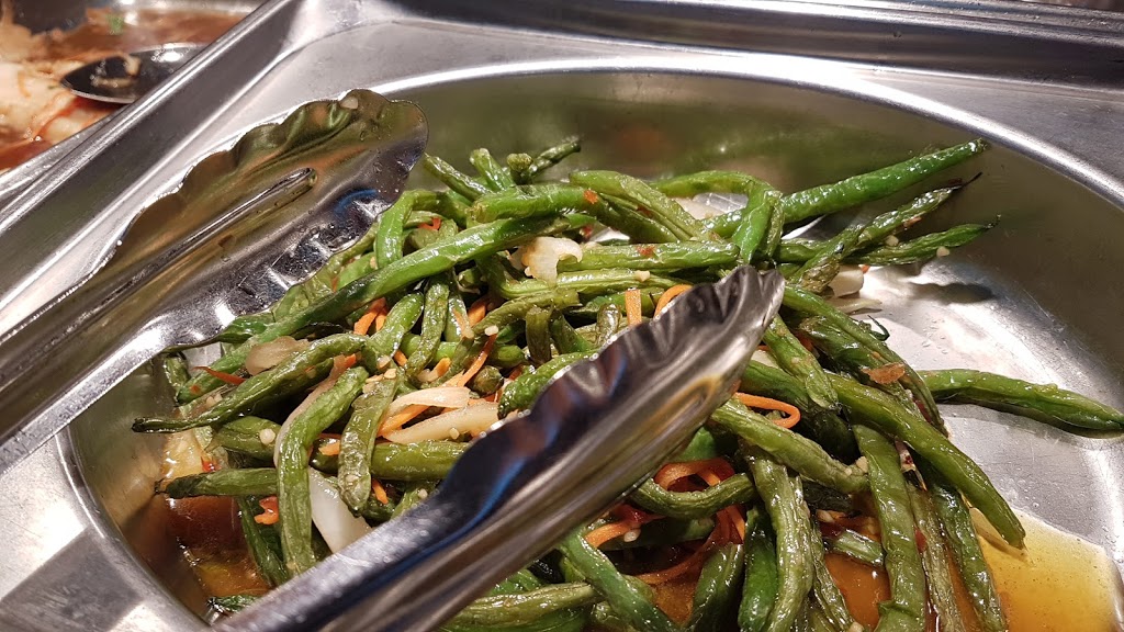Mandarin Restaurant | 3105 Dundas St W, Mississauga, ON L5L 3R8, Canada | Phone: (905) 569-7000