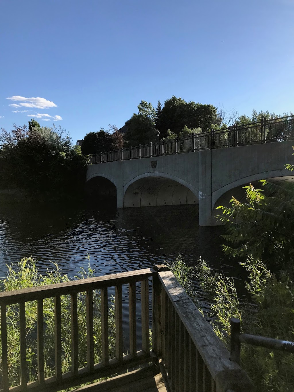 Anjou-sur-le-lac | 10021 Promenade des Riverains, Montreal, QC H1J 3B7, Canada | Phone: (514) 353-2424