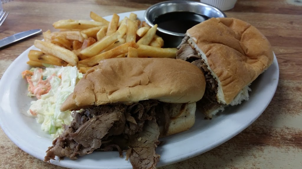 Blackfoot Truckstop Diner | 1840 9 Ave SE, Calgary, AB T2G 0T8, Canada | Phone: (403) 265-5964