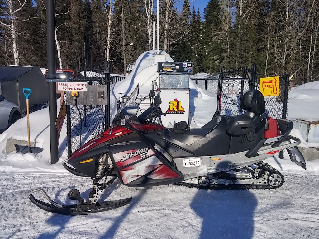 Domaine Lac Edouard | 340 Rue Principale, Lac-Édouard, QC G0X 3N0, Canada | Phone: (819) 653-2100