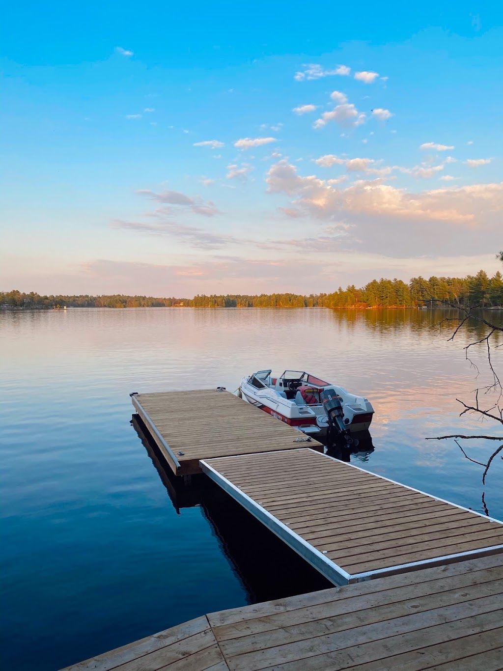 The Dock Shop on Hwy 11 | 4665 Old Boyd Rd, Washago, ON L0K 2B0, Canada | Phone: (647) 269-2267