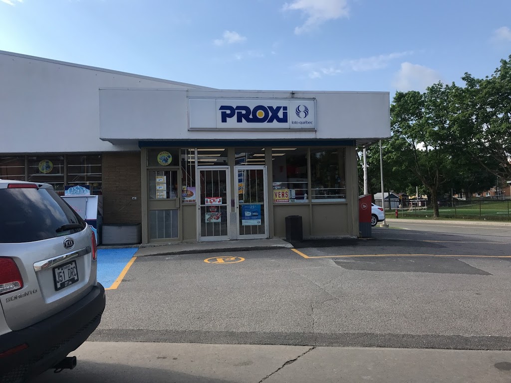 Esso | 1983 Boulevard Bastien, Québec, QC G2B 1C2, Canada | Phone: (418) 842-0838