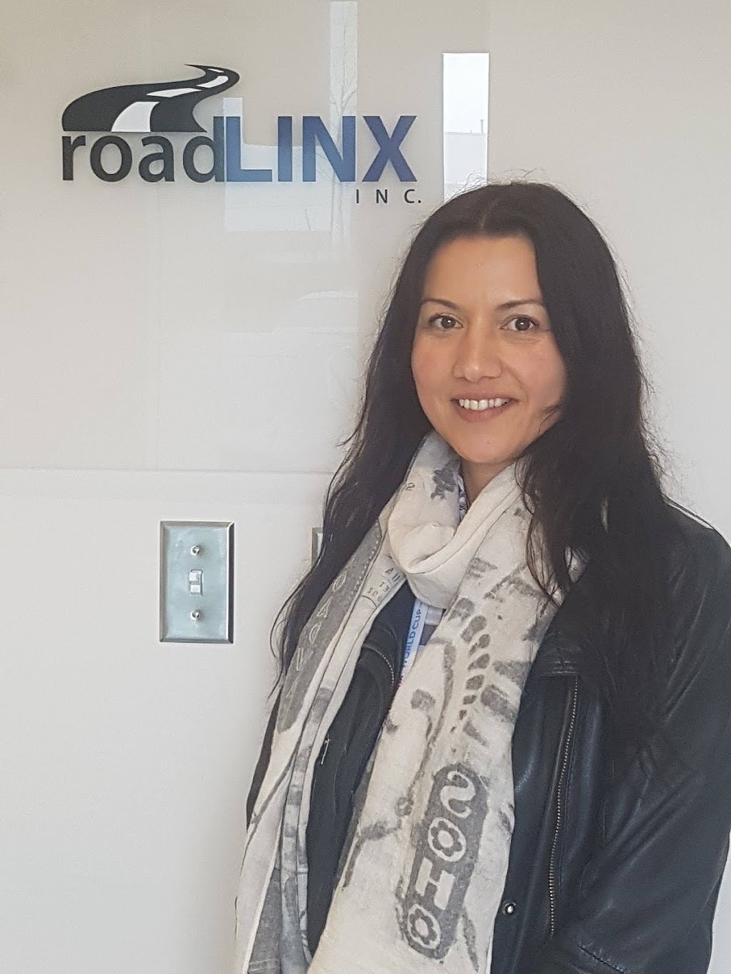 RoadLINX Inc. | 6221 Hwy 7 Unit #3, Woodbridge, ON L4H 0K7, Canada | Phone: (905) 760-1141