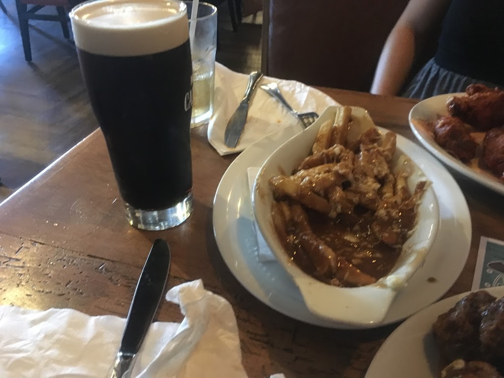 Mick &Angelo’sKitchen and Bar. | 7600 Lundys Ln, Niagara Falls, ON L2H 1H1, Canada | Phone: (905) 357-6543