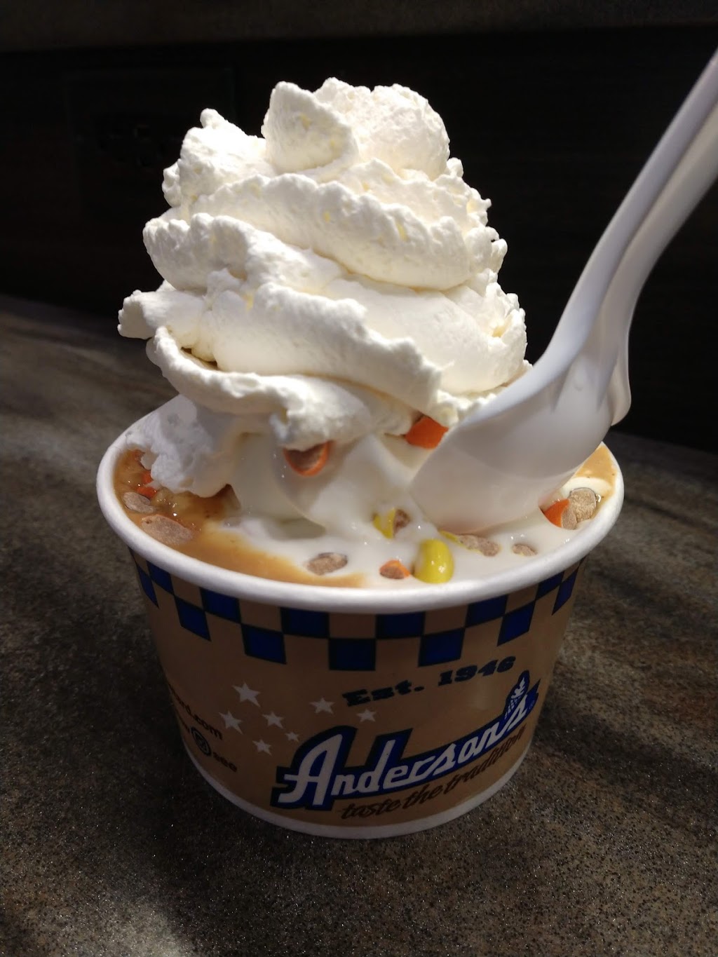 Andersons Frozen Custard | 2369 Niagara Falls Blvd, Amherst, NY 14228, USA | Phone: (716) 691-8970
