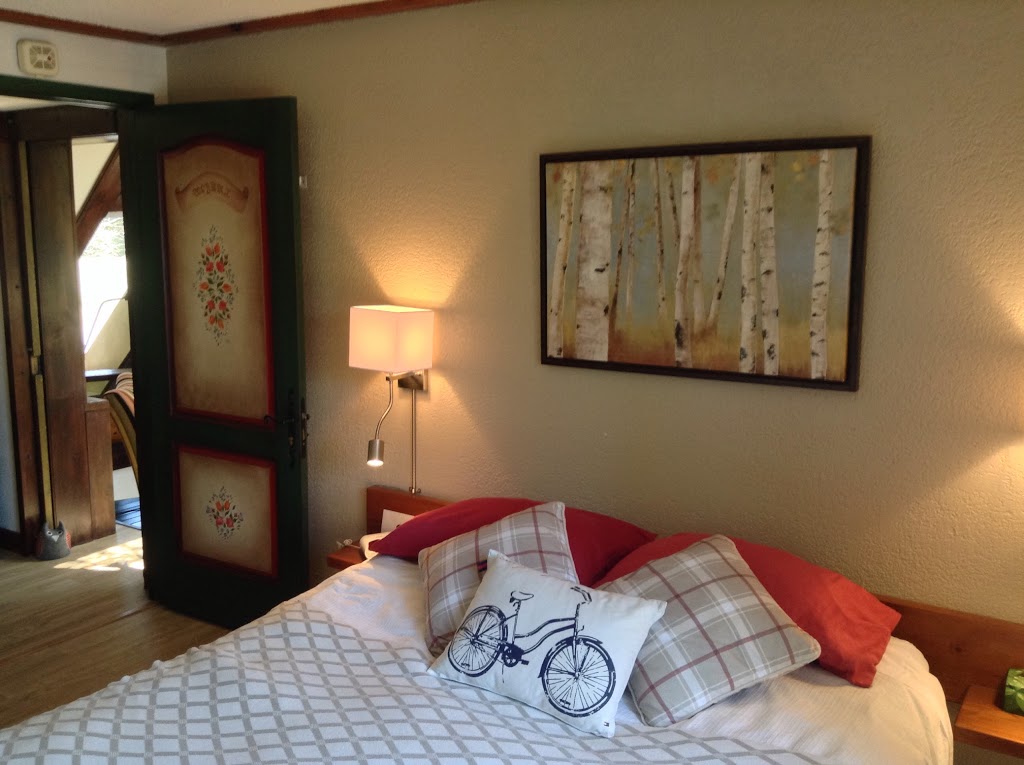 La Maison de Bavière B&B | 1470 Chemin de la Rivière, Val-David, QC J0T 2N0, Canada | Phone: (819) 322-3528