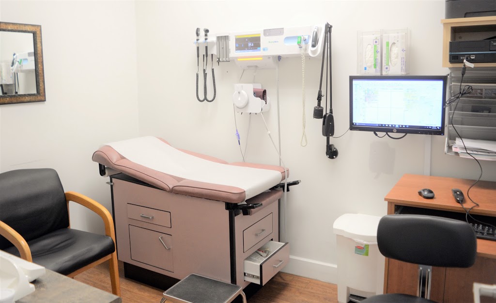 King George Medical Clinic | 8056 King George Blvd #105, Surrey, BC V3W 5B5, Canada | Phone: (604) 593-5499