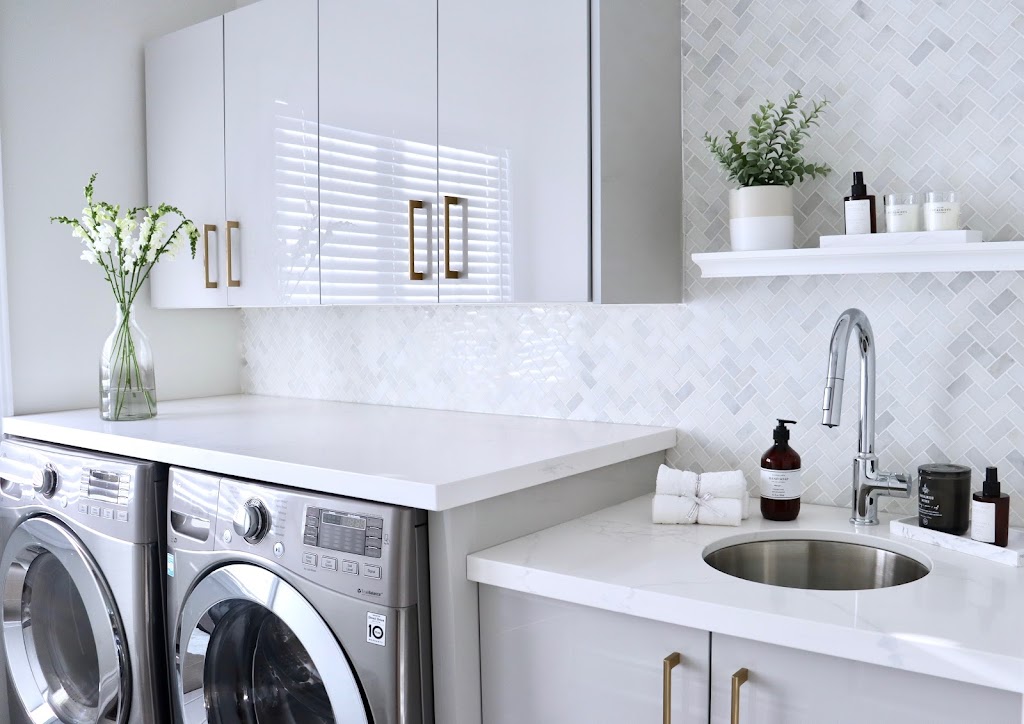 Sara Leah Interiors | 500 Memorial Cir, Newmarket, ON L3X 0H9, Canada | Phone: (416) 894-0972