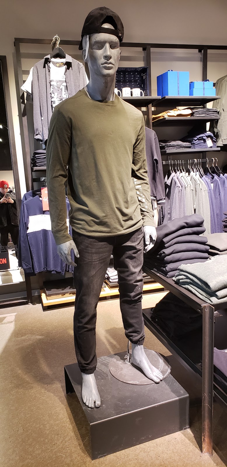 JACK & JONES | Outlet Collection Niagara, 300 Taylor Rd, Niagara-on-the-Lake, ON L0S 1J0, Canada | Phone: (905) 684-5472