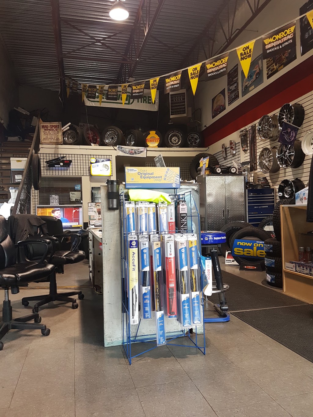 Big O Tires | 20214 Lougheed Hwy, Maple Ridge, BC V2X 2P7, Canada | Phone: (604) 465-7822