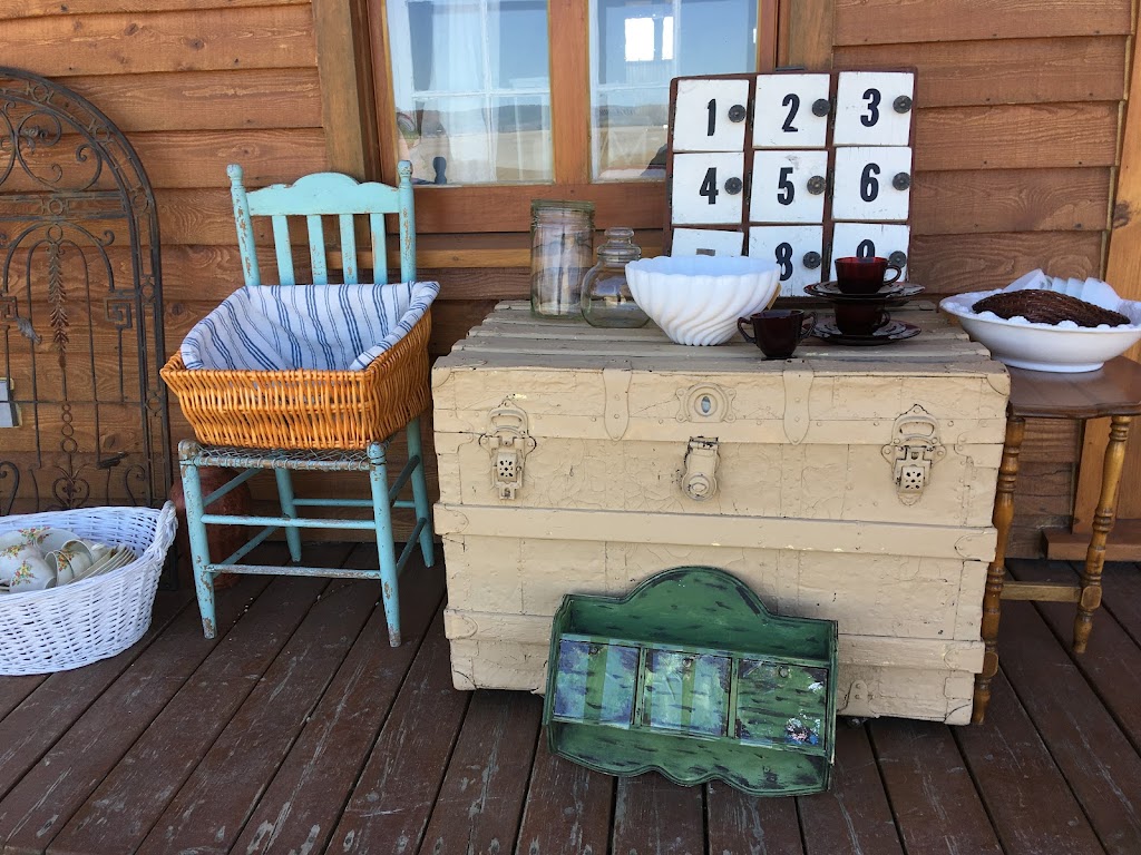 Blanc Marine Brocante | 1511 5e Rang O, Saint-Ambroise-de-Kildare, QC J0K 1C0, Canada | Phone: (438) 883-7886