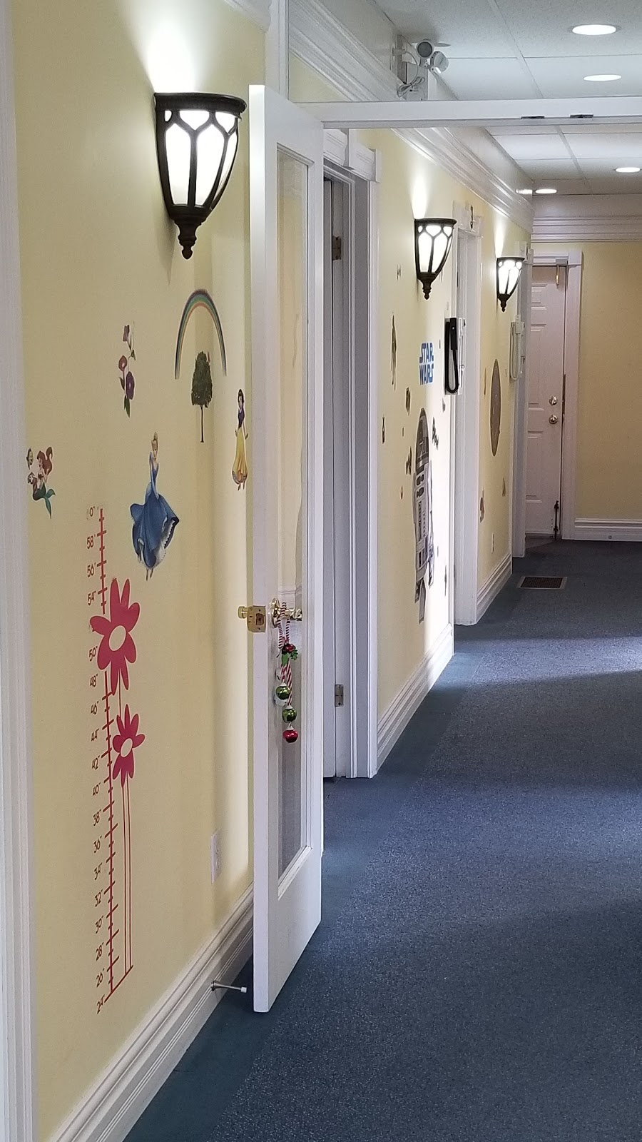 ParkPlace Junior, General Dentists 4 Kids | 107 Queen St E, Brampton, ON L6W 2A9, Canada | Phone: (905) 866-6606
