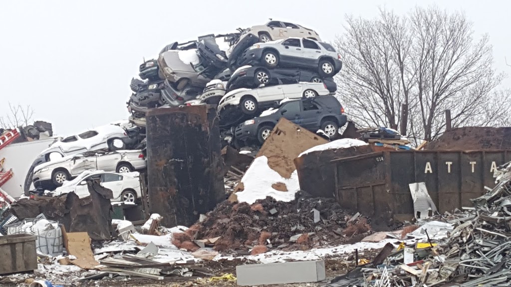 MALIK JUNK CAR REMOVAL | 3233 Derry Rd E unit 8, Mississauga, ON L4T 1A8, Canada | Phone: (647) 704-6132