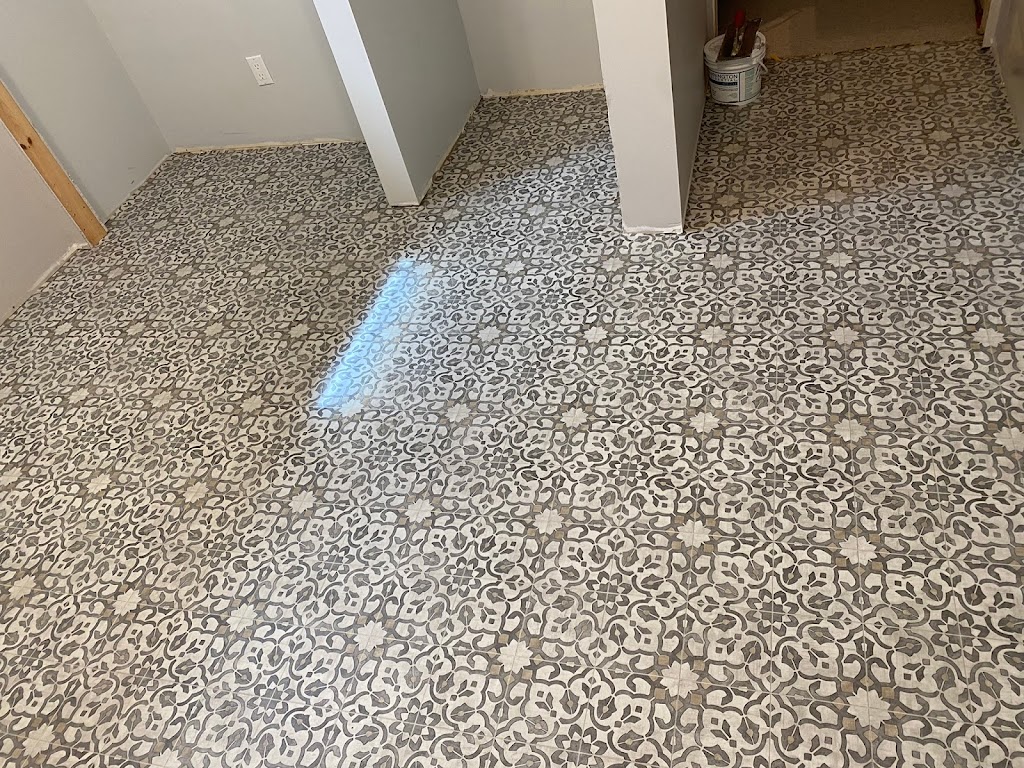 VAMN Flooring Inc | 135 Arbourwood Ct, Winnipeg, MB R3Y 0Y9, Canada | Phone: (204) 451-0566