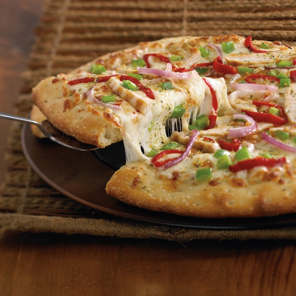 Toppers Pizza - Hamilton Rymal Road | 905 Rymal Rd E, Hamilton, ON L8W 3M2, Canada | Phone: (905) 387-7171