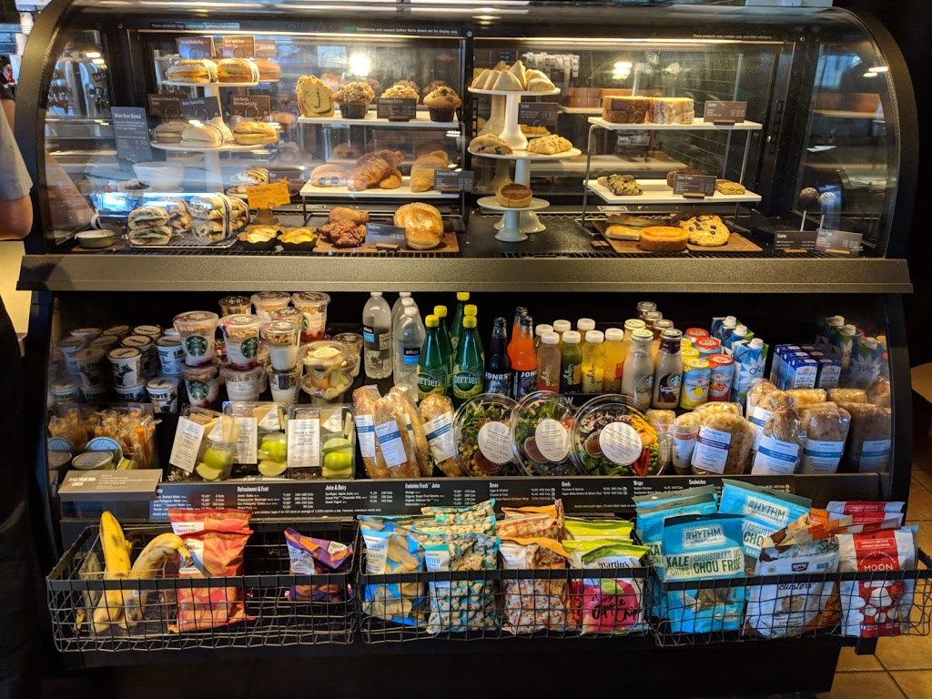 Starbucks | 3061 152 St #700, Surrey, BC V4P 3K1, Canada | Phone: (604) 542-5417