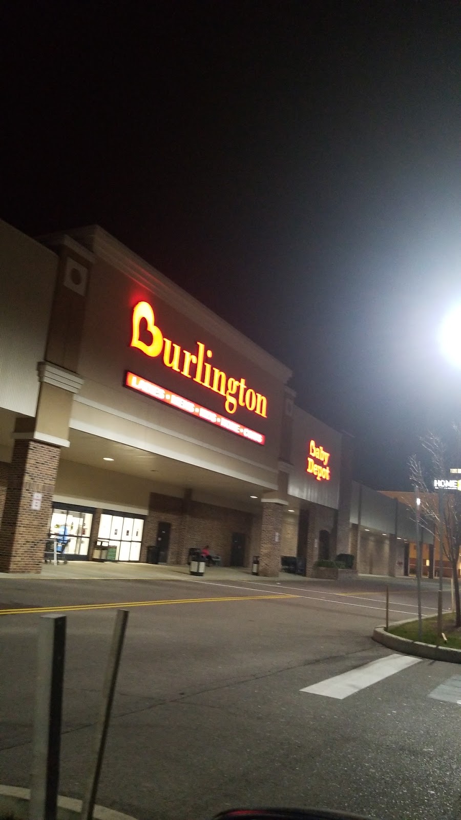 Burlington | 2001 Walden Ave, Cheektowaga, NY 14225, USA | Phone: (716) 685-3133
