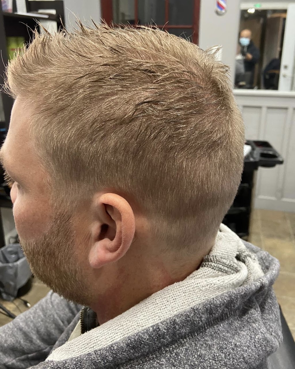 The Country Barber Shop | 1648 Taunton Rd, Clarington, ON L0B 1J0, Canada | Phone: (416) 624-6969