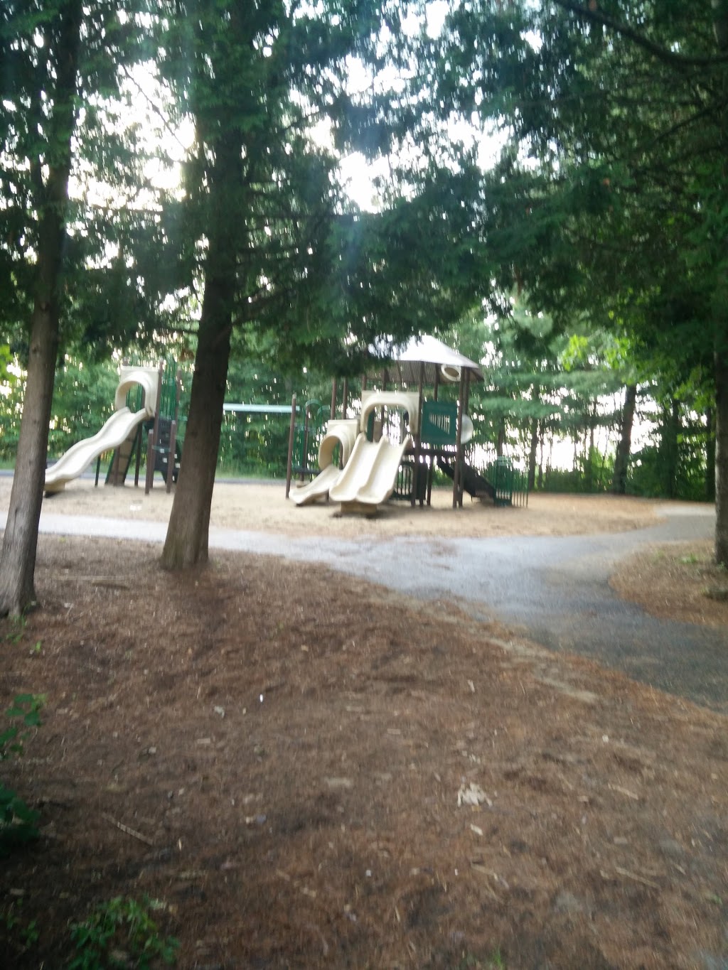 Klondike Road Park | 1365 Halton Terrace, Kanata, ON K2K 3B5, Canada