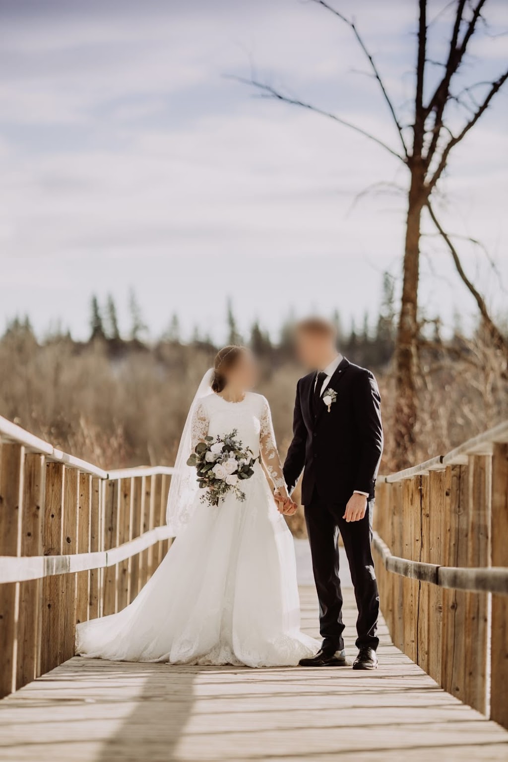 The Bridal Nest | 30006 Ekron Rd 37E, Steinbach, MB R5G 1M1, Canada | Phone: (204) 381-4047