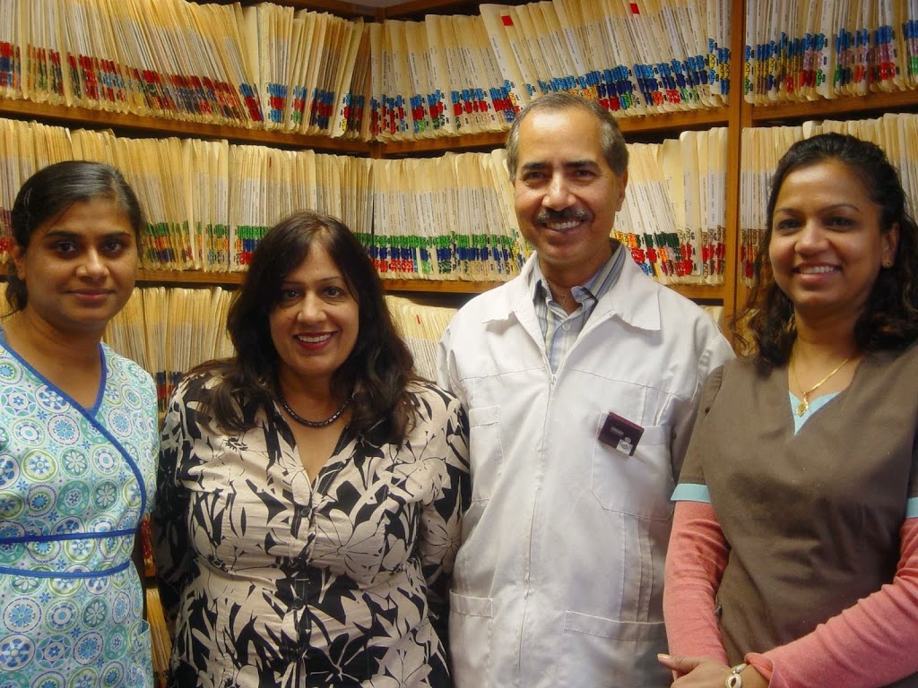 Dr. Sehgals Dental Office | 40 Finchgate Blvd #206, Brampton, ON L6T 3J1, Canada | Phone: (905) 792-2306