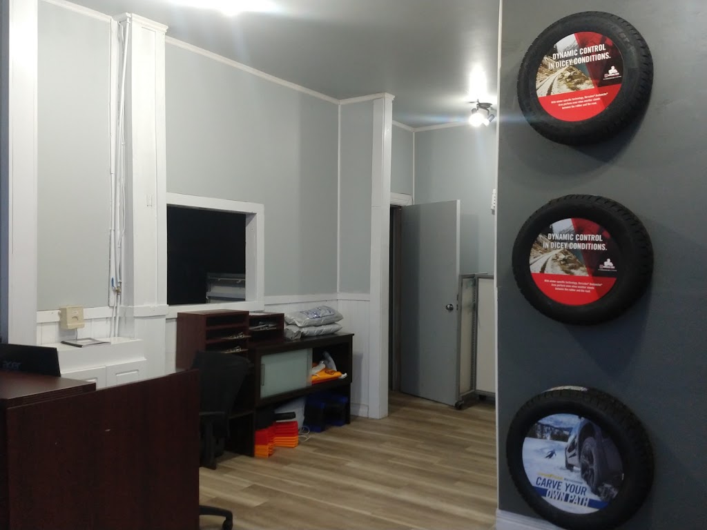 Hennywales Auto Services Inc. | 139 Victoria St E, Amherst, NS B4H 1X9, Canada | Phone: (902) 660-3116