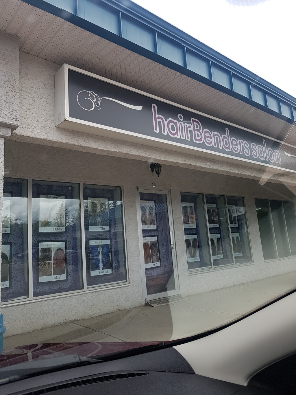 HairBenders Salon | 120 2 Ave NE #106, Airdrie, AB T4B 2N2, Canada | Phone: (403) 948-4680
