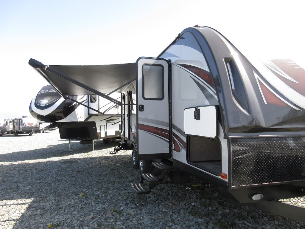 Woodys RV World | 2102 Peardonville Rd, Abbotsford, BC V2T 6J8, Canada | Phone: (778) 988-5878