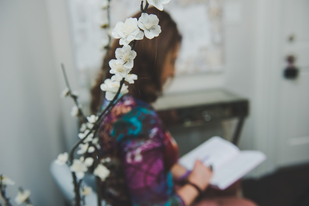 Dorothy Ratusny, Registered Psychotherapist | 66 Centre St, Thornhill, ON L4J 1E9, Canada | Phone: (647) 889-8722