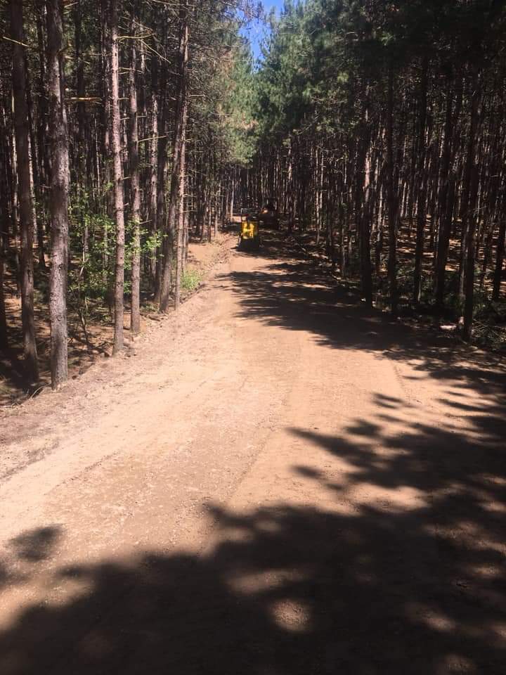 Louie Kay excavation | 157102 ON-10, Melancthon, ON L9V 2G6, Canada | Phone: (519) 943-2492