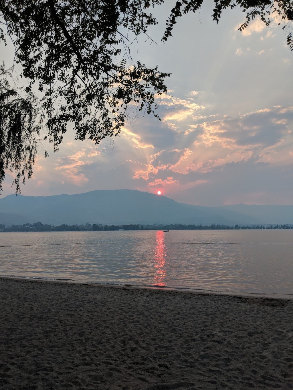 Cabana Beach Campground | 2231 Lakeshore Dr, Osoyoos, BC V0H 1V6, Canada | Phone: (250) 495-7705