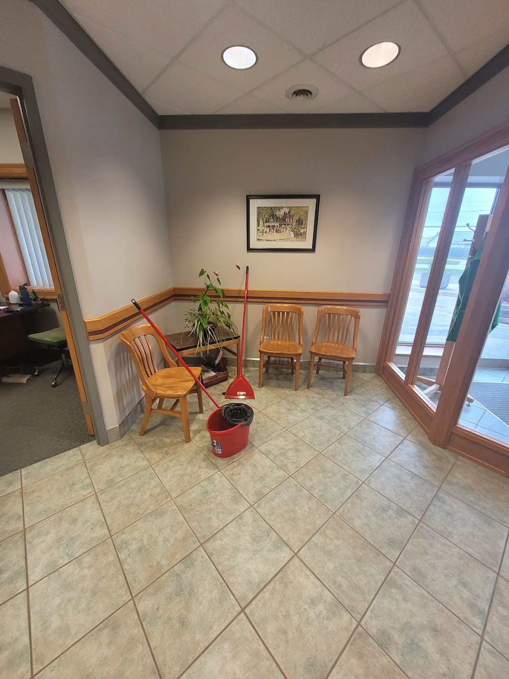 Mutz Cleaning Services | 537 Lynnbrook Pl, Waterloo, ON N2L 4X4, Canada | Phone: (519) 503-4445